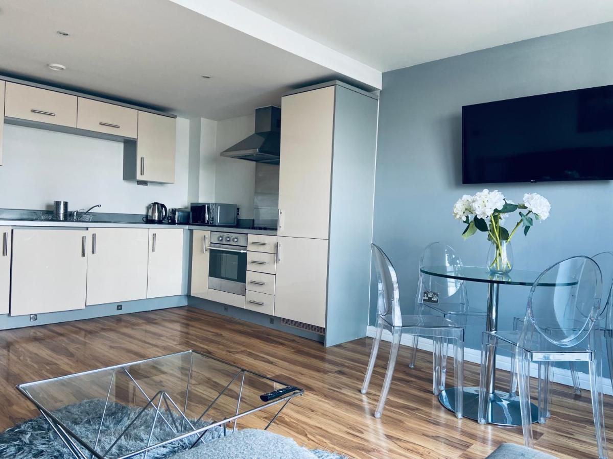 Penthouse Birmingham City View Esterno foto